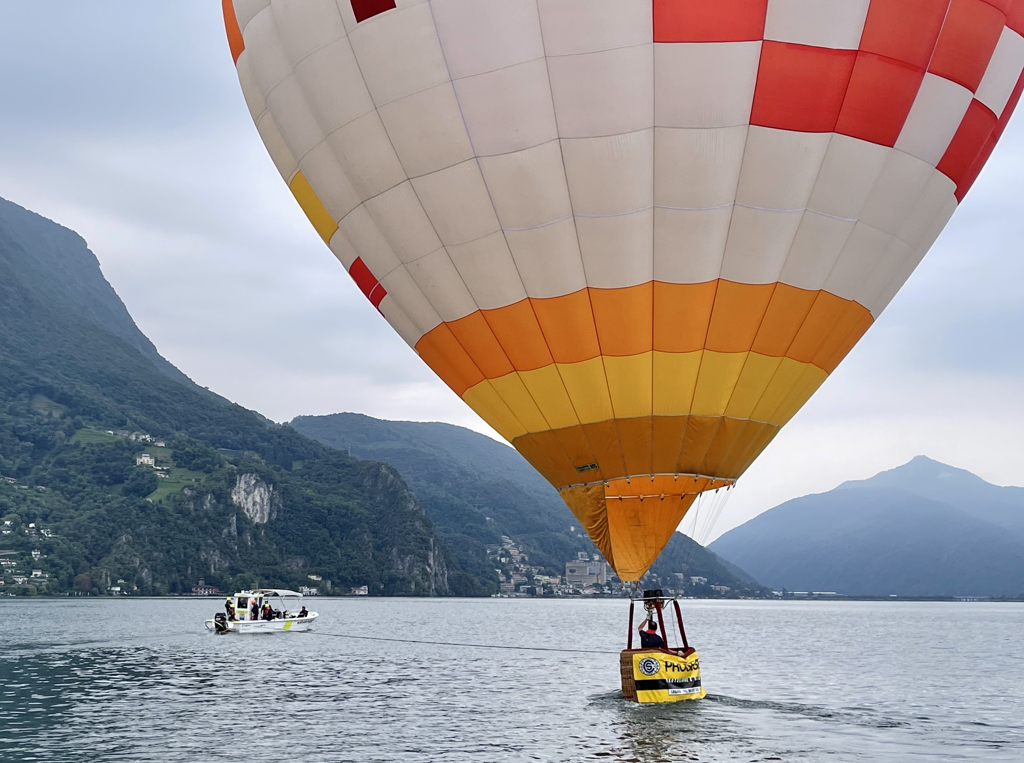 Ammaraggio a Ginevra